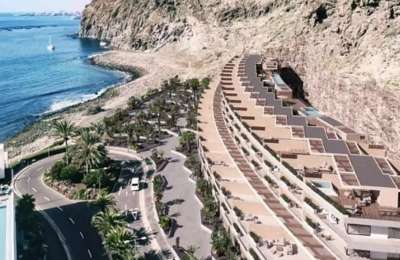 Developers target protected Guaza Mountain for new apartment complexes