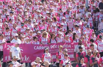 ‘Pink Sunday’ turns the south of Tenerife into a wave of hope