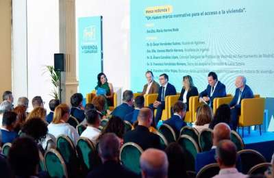 Canary Islands leaders call for faster action to tackle Housing Crisis