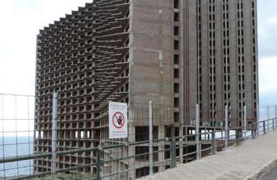 435 owners of deadly hotel must be tracked down before it can be demolished