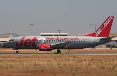 Jet2 flight to Fuerteventura makes emergency landing after engine failure