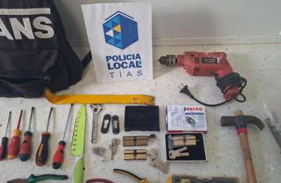 Elderly woman comes home to find strangers watching TV in her living room