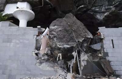 Beach in Tenerife closed after rockfall damages sewage system causing contamination in the sea