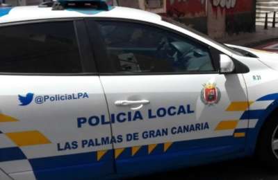 Illegal holiday let apartment taped up in Gran Canaria as owners continued to operate without a VV licence