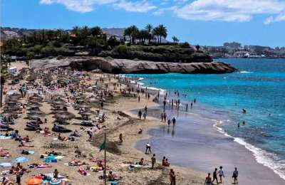 Holidaymaker dies after being rescued from the sea in Costa Adeje