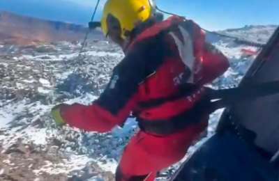 VIDEO: Hiker rescued by helicopter after fall in Teide National Park