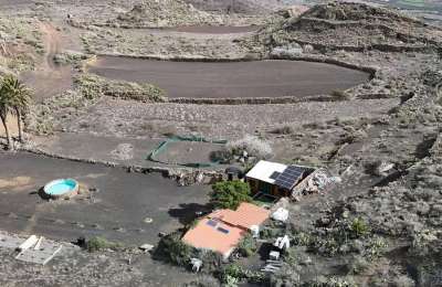 Lanzarote Cabildo issues 115 fines for illegal building and environmental violations