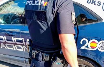 Mother arrested after 2-year-old girl found wandering streets alone in Lanzarote