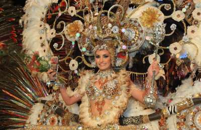 Los Cristianos reveals 2026 space-themed Carnival poster and official dates