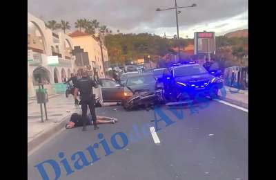 VIDEO: Police car chase ends in a pile-up in Costa Adeje