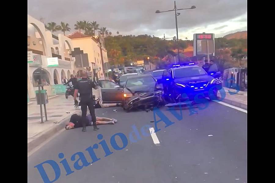 VIDEO: Police car chase ends in a pile-up in Costa Adeje