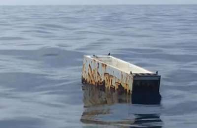 VIDEO: Outrage as fridge found floating in sea off Los Gigantes