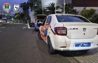 Unlicensed taxi driver caught smoking at the wheel and fails drugs test in Gran Canaria