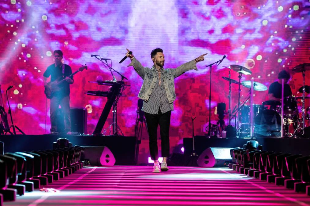 Canarian Weekly – Maroon 5 to headline Granca Live Fest 2026