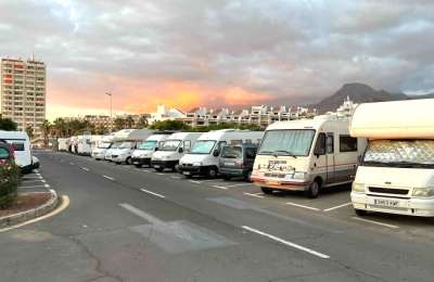 New DGT rules for campervans and motorhomes which include parking restrictions