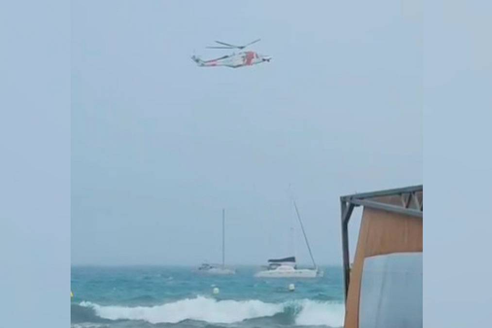 Dramatic helicopter rescue off South Tenerife coast