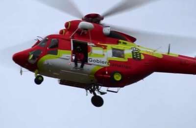 Teenager rescued by helicopter after struggling in the sea in Tenerife