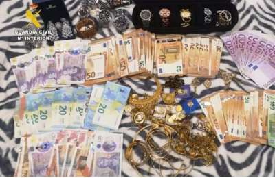 Police raids uncover €7 million worth of counterfeit goods in Tenerife