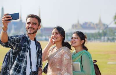 Planning a Vacation? A Comprehensive Checklist for Buying the Best Travel Insurance in India