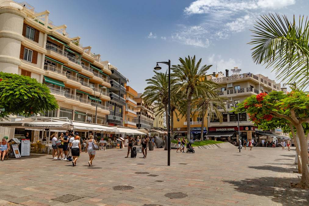 Businesses in Los Cristianos complain about surge in break-ins and robberies