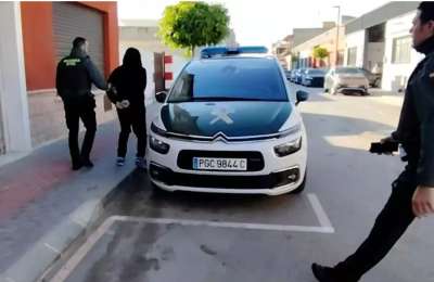 Warning issued after scam texts posing as banks hit Canary Islands