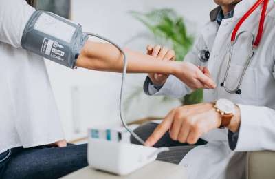 What tourists should do immediately after getting injured on holiday