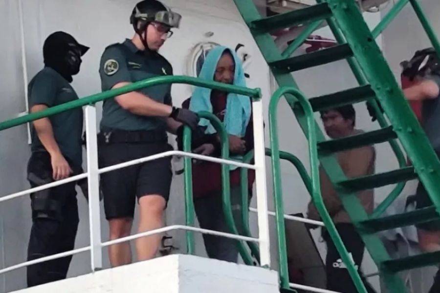 Cargo ship carrying 30 tonnes of cocaine intercepted near Tenerife