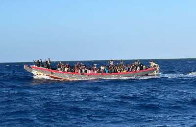 Over 100 migrants, including 20 babies, rescued near El Hierro