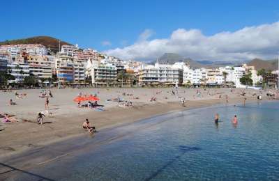 Los Cristianos Beach loses blue flag status over bad water quality