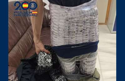 Man arrested trying to fly to Gran Canaria with 7.5kg of Hashish taped to his body