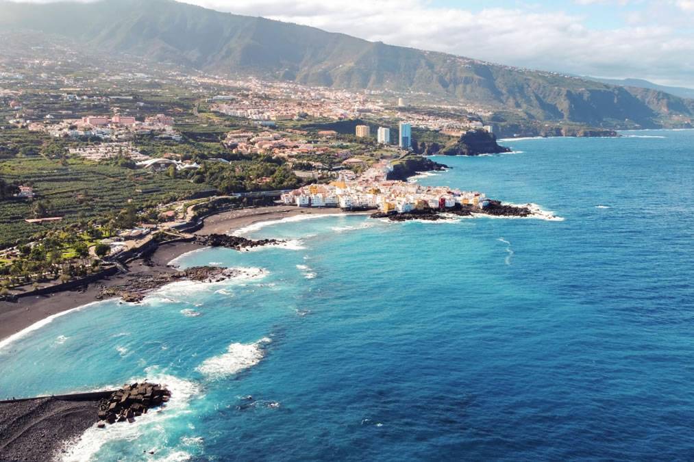 How tourists pay online safely in Tenerife according to Casinostrider experts