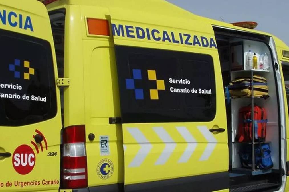 55-year-old woman rescued after falling into ravine in South Tenerife