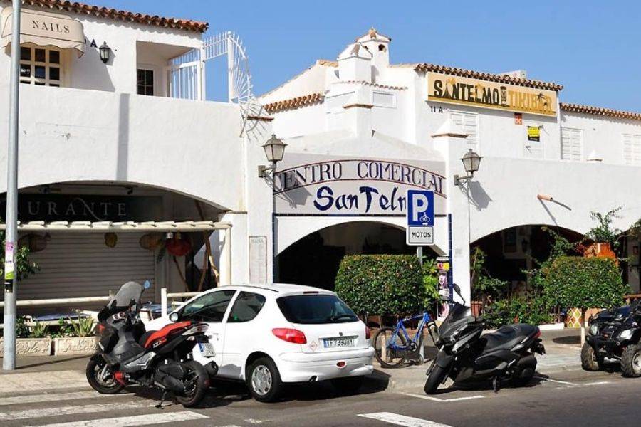 Man arrested after taking woman from bar and sexually assaulting her in Los Cristianos