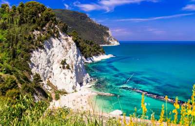 Umbria and Le Marche: The Green Heart and the Quiet Coast of Italy