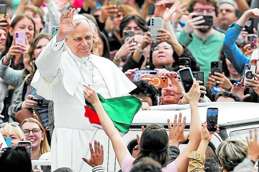 Schools in Tenerife and Gran Canaria to close for Pope’s visit in June