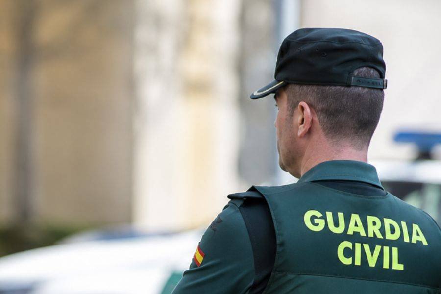 Suspect wanted by the FBI arrested at hotel in Tenerife