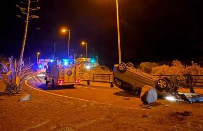 Man dies after escaping crashed car and falling down a ravine in Gran Canaria