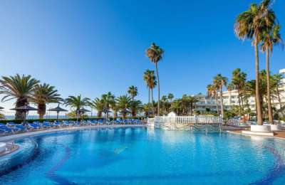 Sunny skies and warm temperatures forecast across the Canary Islands this Sunday