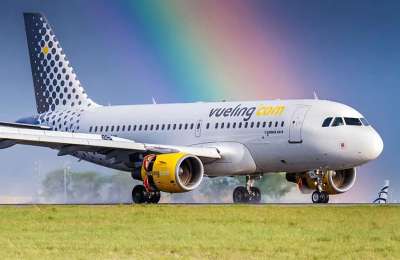 Vueling launches Canary Islands flight sale with fares from just €14