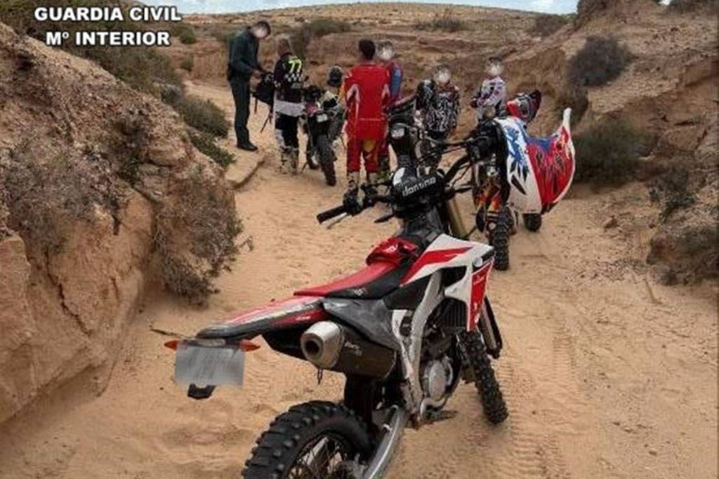 Canarian Weekly: Illegal Off-Road Motorbike Tour Operators in Fuerteventura’s Protected Areas Risk Fines Up to €300,000 Canarian Weekly: Illegal Off-Road Motorbike Tour Operators in Fuerteventura’s Protected Areas Risk Fines Up to €300,000