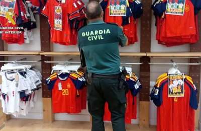 Over 1,200 fake World Cup kits seized in Gran Canaria 