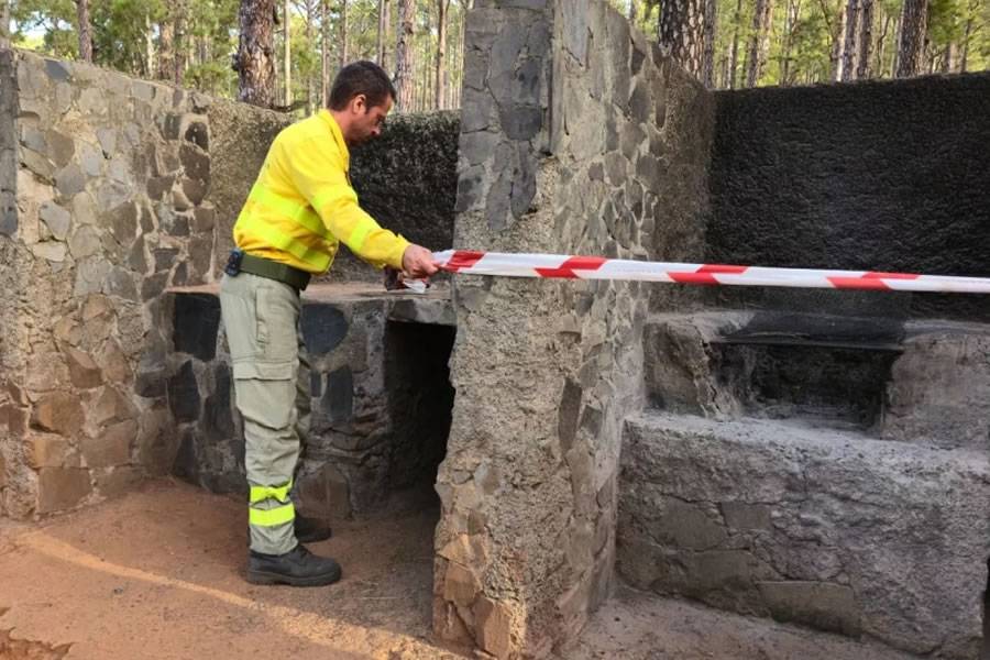 Tenerife eases wildfire restrictions but BBQ and smoking ban remains in place