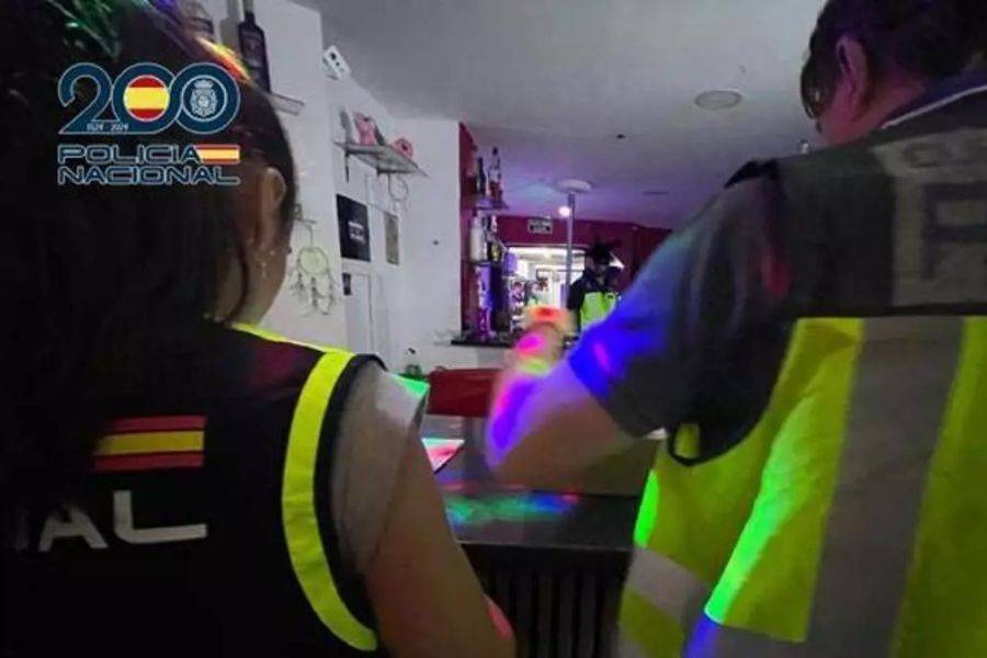 Three arrested over sexual exploitation of an underage girl in South Tenerife