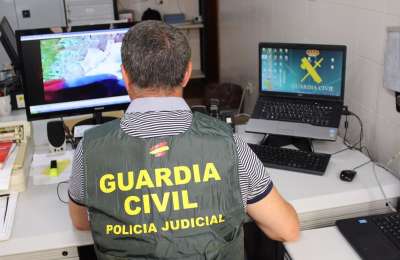 Guardia Civil officer jailed in Tenerife for misusing police databases to spy on ex-partners
