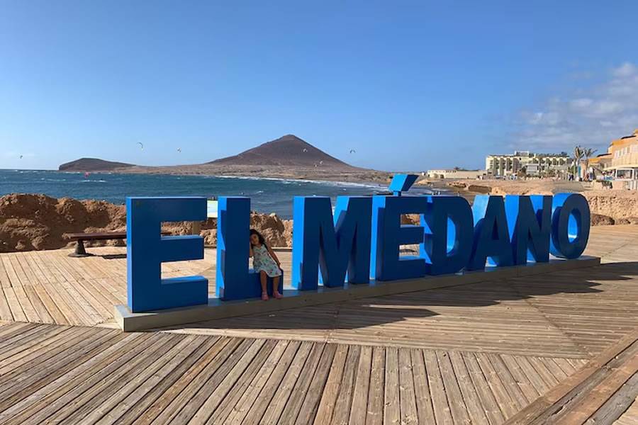 Residents fight against plans for two new beach bars in El Médano