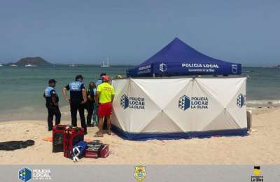 Man dies after being pulled from the sea at beach in Corralejo