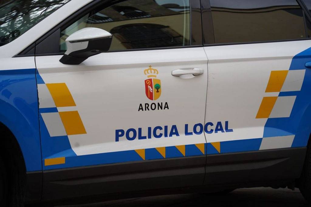 Two men arrested trying to occupy a property in South Tenerife