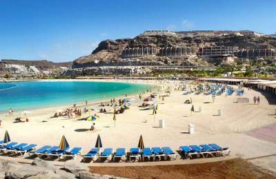 TUESDAY WEATHER: Cloudy north, sunny south, and up to 32°C across the Canary Islands 