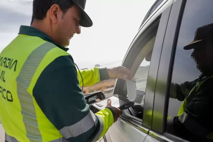 Police increase vehicle stop checks in Tenerife this weekend as drivers face fines up to €800