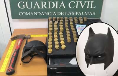 Burglar wearing Batman mask arrested in Corralejo